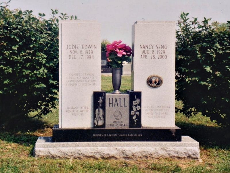 Headstone with Fiddle Violin Rings